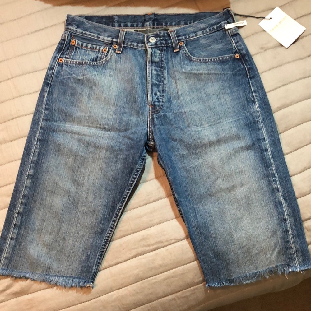 Reformation Levi Bermuda Apache short, all cotton